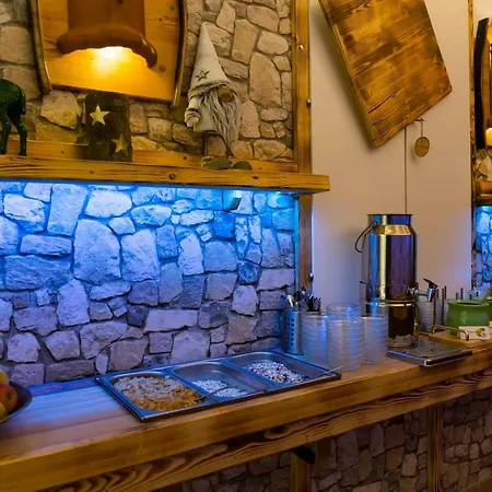 Hirscher Hostel